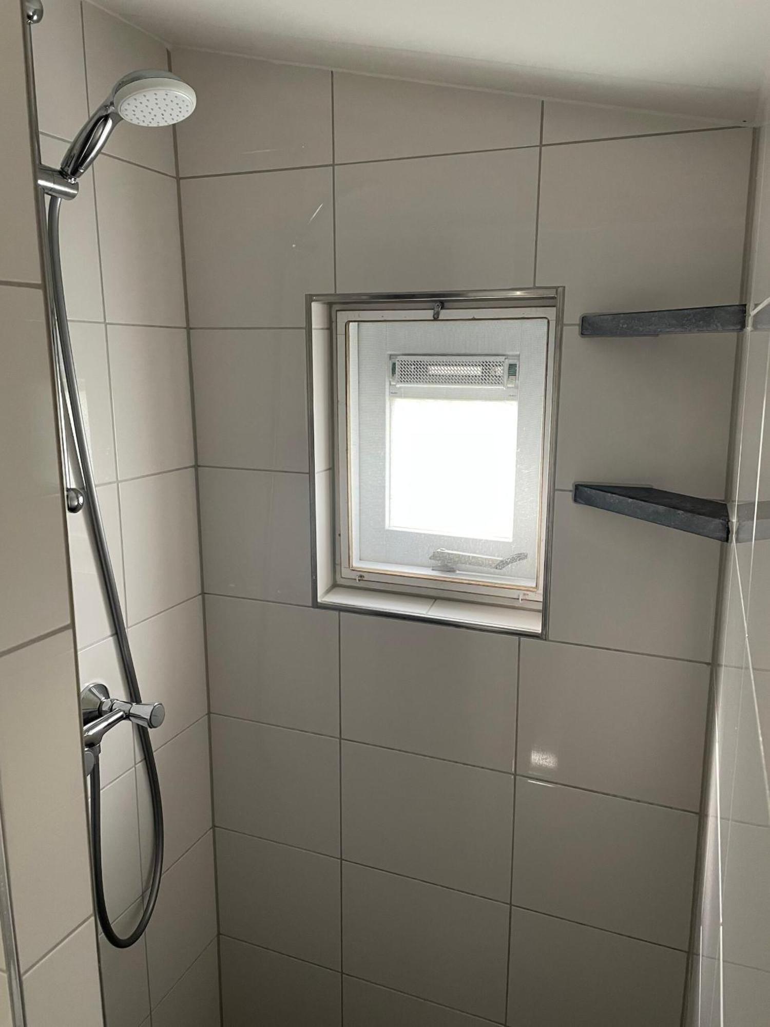 Luxe Chalet Friesland I14 - 5 Pers Westergeest Buitenkant foto